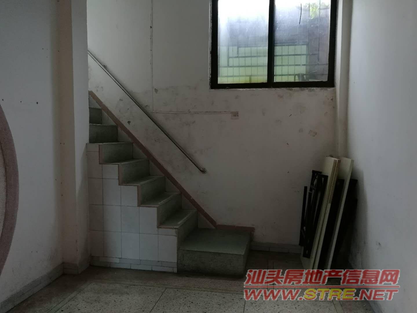 汕樟路与长平路交界 6. 636666637873281250 (6/9) 汕樟路与长平路交界 6. 636666637873281250 (6/9) 汕头房产网二手房