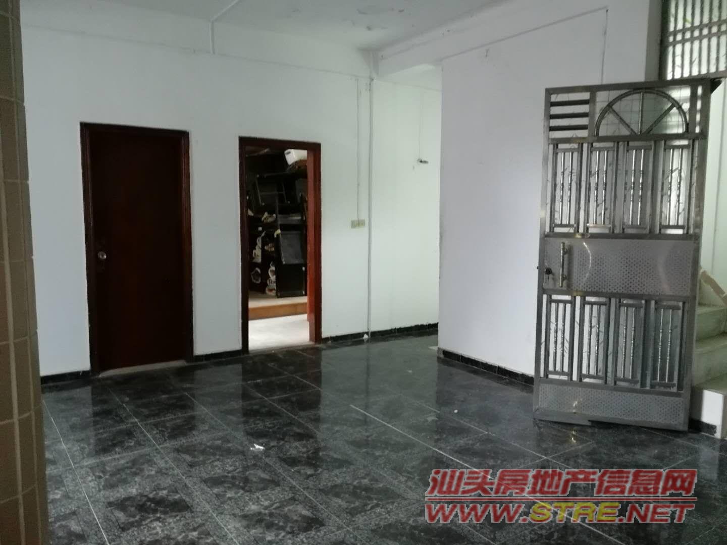 汕樟路与长平路交界 8. 636666637925468750 (8/9) 汕樟路与长平路交界 8. 636666637925468750 (8/9) 汕头房产网二手房